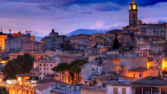 frosinone al tramonto